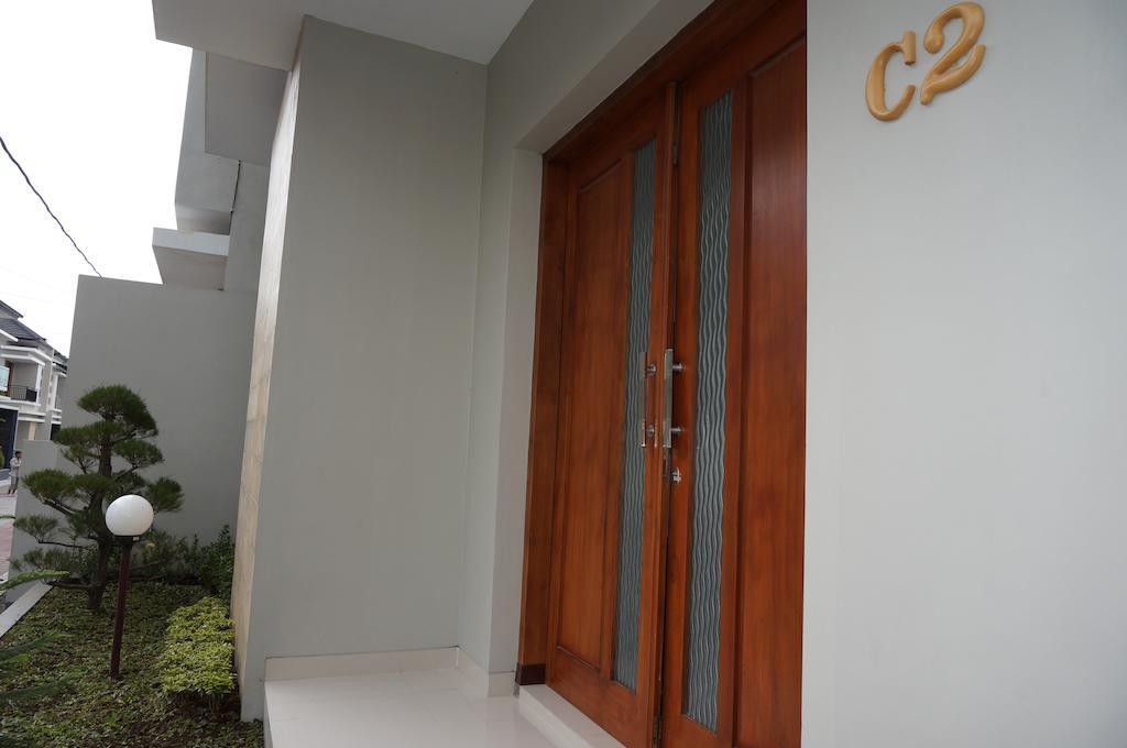 Cemara Homestay Jogja Джокьякарта Экстерьер фото